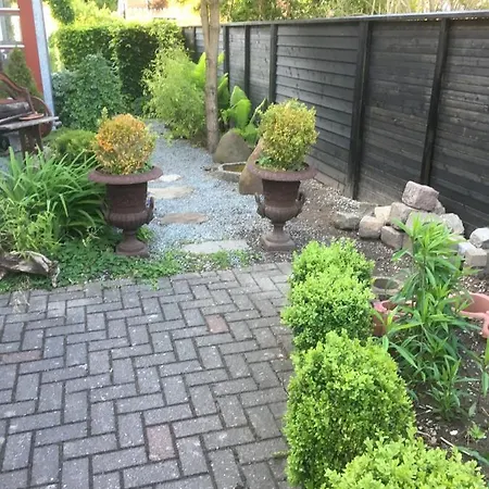 1 Sal Hos Hanne Apartment